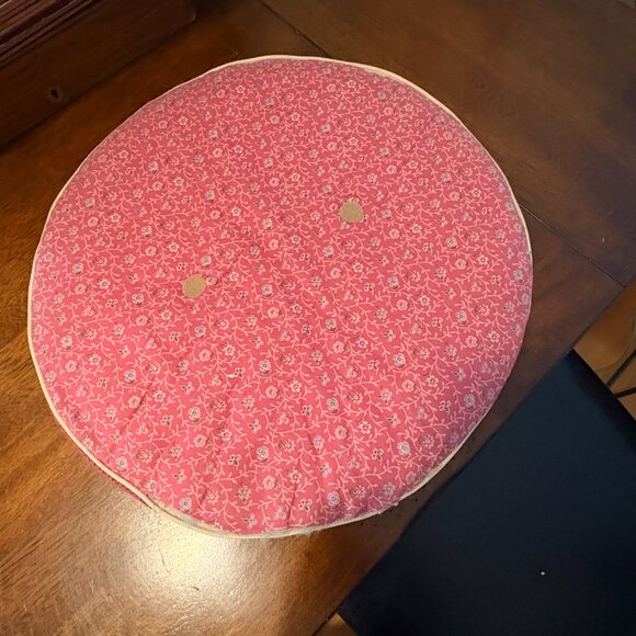 Vintage needlepoint Chair Cushion, embroidered, 14" across, roses - Picture 2 of 2